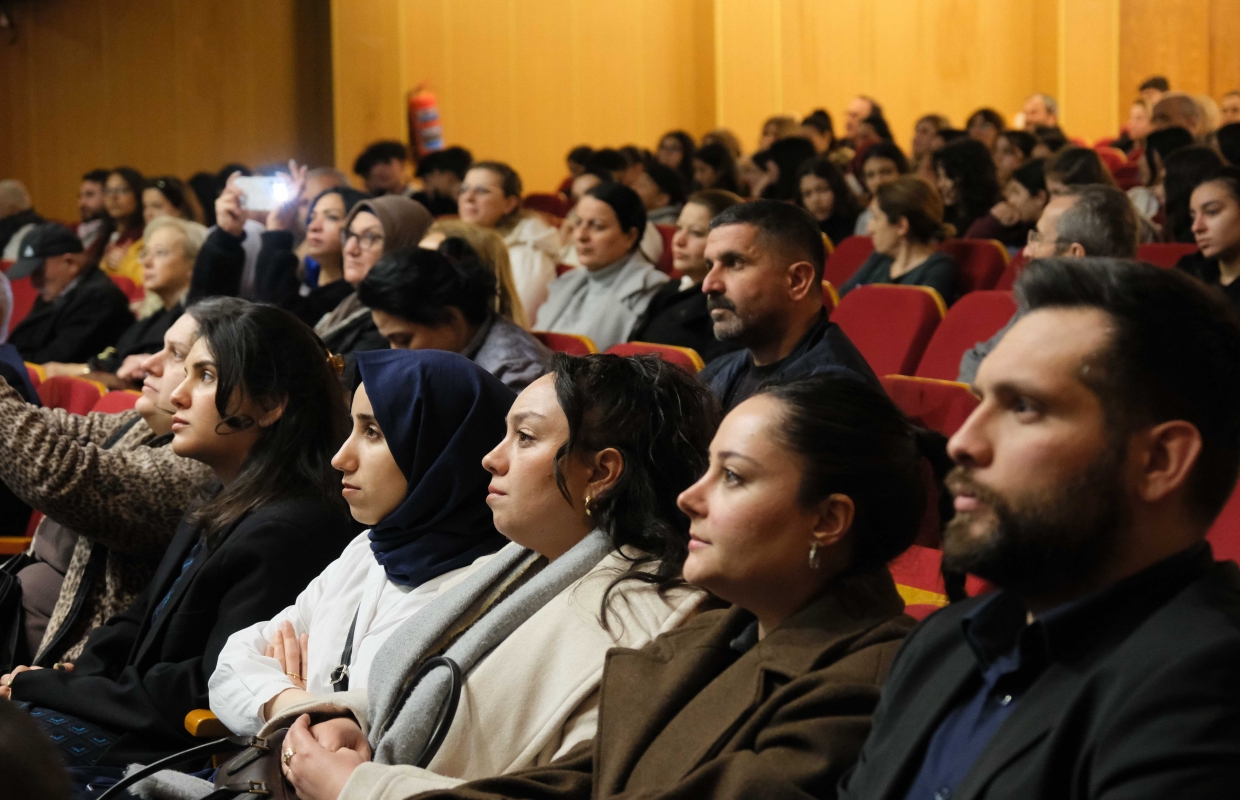 Adana'da 'Bir Nefes Sağlık' Konferansı: Tütünle Mücadele Vurgusu