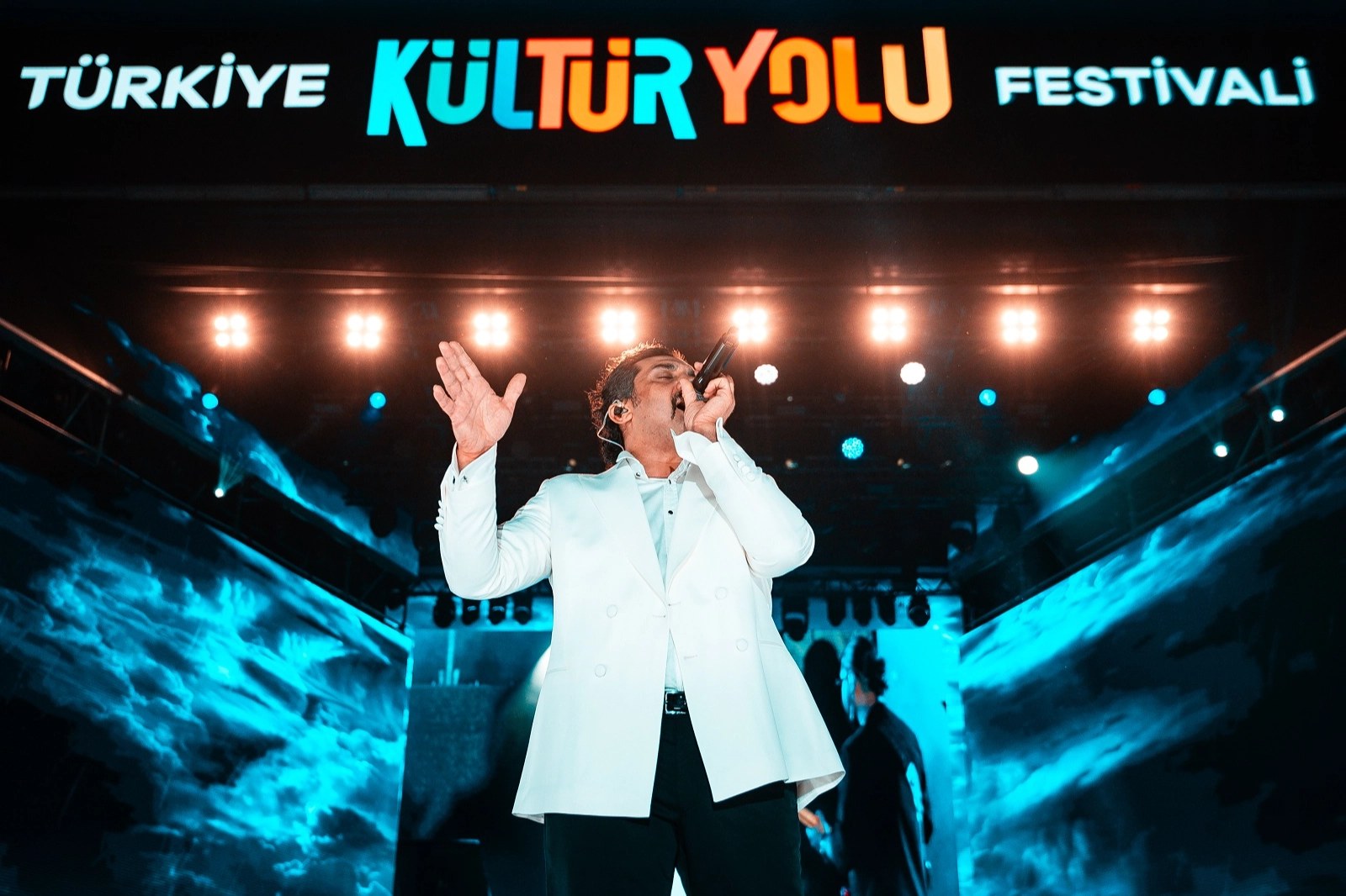 Bayhan’dan Gazianteplilere unutulmaz konser